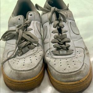 Men's White Nike Sneakers